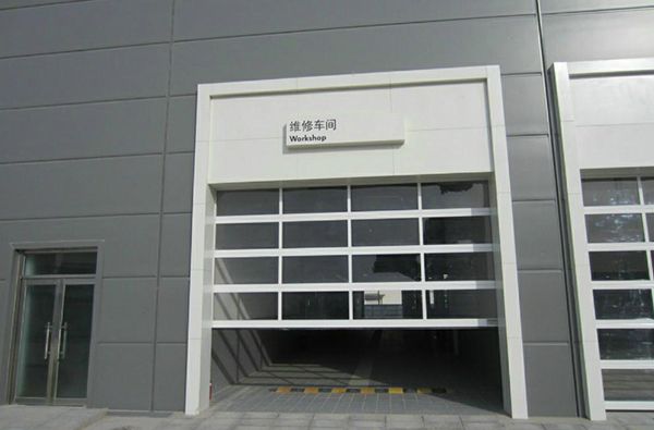 4S店透視門